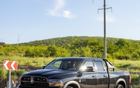 Dodge RAM IV, 2012 год, 2 250 000 рублей, 1 фотография