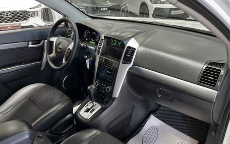 Chevrolet Captiva I, 2011 год, 1 047 000 рублей, 16 фотография