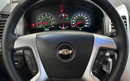 Chevrolet Captiva I, 2011 год, 1 047 000 рублей, 26 фотография