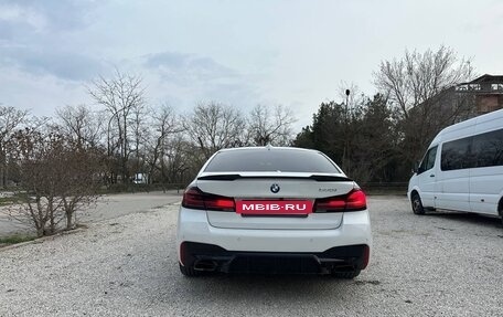 BMW 5 серия, 2021 год, 5 300 000 рублей, 4 фотография