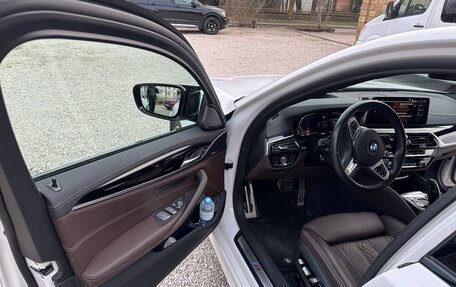 BMW 5 серия, 2021 год, 5 300 000 рублей, 20 фотография