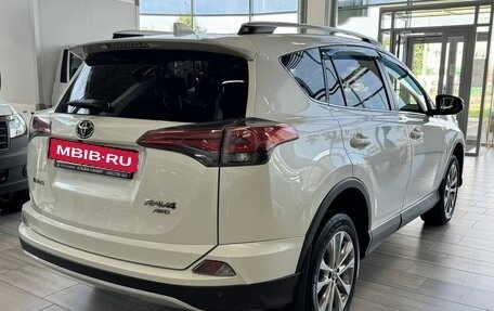 Toyota RAV4, 2016 год, 2 180 000 рублей, 2 фотография