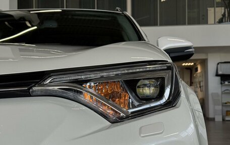 Toyota RAV4, 2016 год, 2 180 000 рублей, 10 фотография