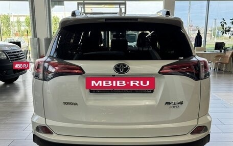Toyota RAV4, 2016 год, 2 180 000 рублей, 8 фотография
