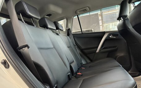 Toyota RAV4, 2016 год, 2 180 000 рублей, 38 фотография