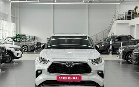 Toyota Highlander, 2026 год, 5 430 000 рублей, 8 фотография