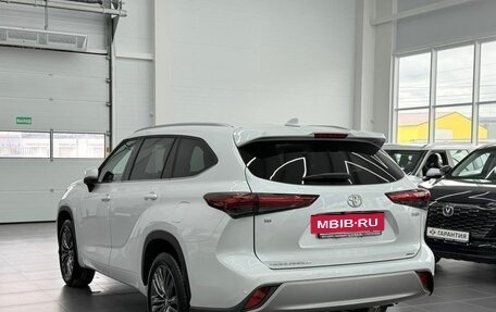Toyota Highlander, 2026 год, 5 430 000 рублей, 2 фотография