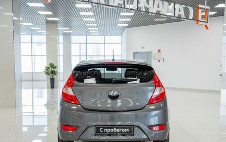 Hyundai Solaris II рестайлинг, 2013 год, 728 000 рублей, 8 фотография