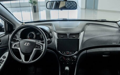 Hyundai Solaris II рестайлинг, 2013 год, 728 000 рублей, 10 фотография