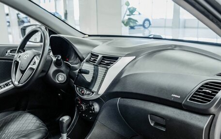 Hyundai Solaris II рестайлинг, 2013 год, 728 000 рублей, 12 фотография