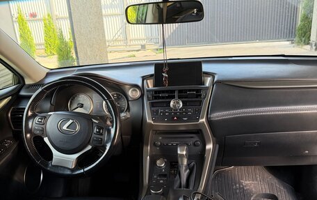 Lexus NX I, 2015 год, 2 950 000 рублей, 5 фотография