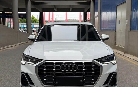 Audi Q3, 2022 год, 2 450 000 рублей, 2 фотография