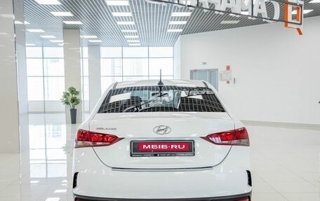 Hyundai Solaris II рестайлинг, 2020 год, 1 456 000 рублей, 8 фотография