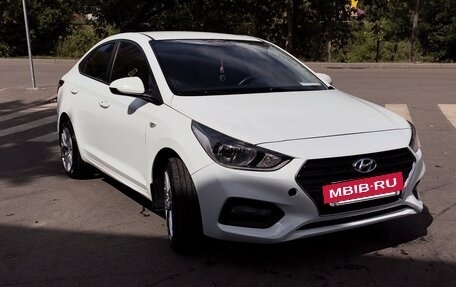 Hyundai Solaris II рестайлинг, 2018 год, 1 000 000 рублей, 7 фотография