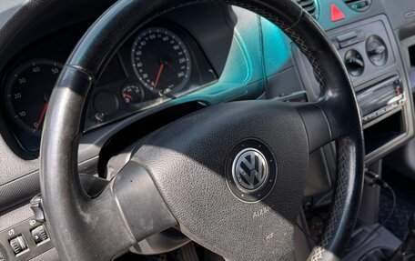 Volkswagen Caddy III рестайлинг, 2006 год, 610 000 рублей, 12 фотография