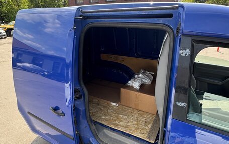 Volkswagen Caddy III рестайлинг, 2006 год, 610 000 рублей, 17 фотография