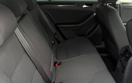 Volkswagen Jetta VI, 2013 год, 1 000 000 рублей, 6 фотография