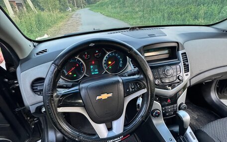 Chevrolet Cruze II, 2012 год, 630 000 рублей, 6 фотография