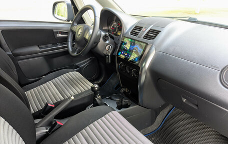 Suzuki SX4 II рестайлинг, 2010 год, 850 000 рублей, 11 фотография