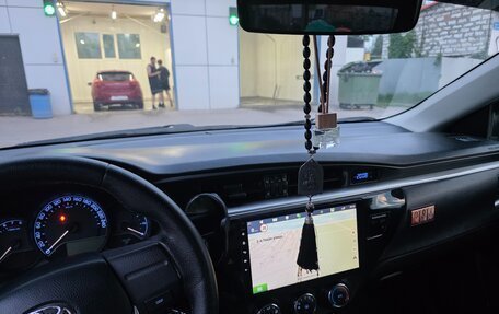 Toyota Corolla, 2013 год, 1 300 000 рублей, 16 фотография