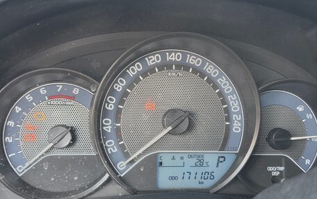 Toyota Corolla, 2013 год, 1 300 000 рублей, 18 фотография