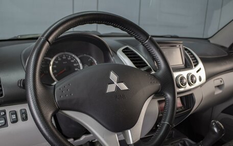 Mitsubishi L200 IV рестайлинг, 2012 год, 990 000 рублей, 11 фотография