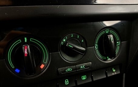Skoda Rapid I, 2018 год, 920 000 рублей, 16 фотография