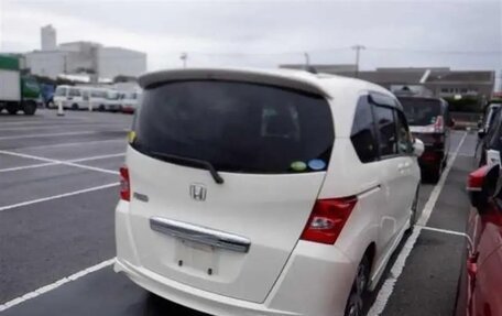 Honda Freed I, 2008 год, 940 000 рублей, 13 фотография