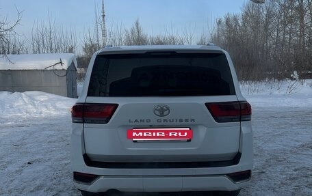 Toyota Land Cruiser, 2022 год, 10 900 000 рублей, 5 фотография