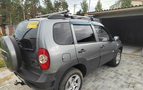 Chevrolet Niva I рестайлинг, 2014 год, 750 000 рублей, 4 фотография