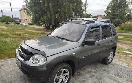 Chevrolet Niva I рестайлинг, 2014 год, 750 000 рублей, 9 фотография