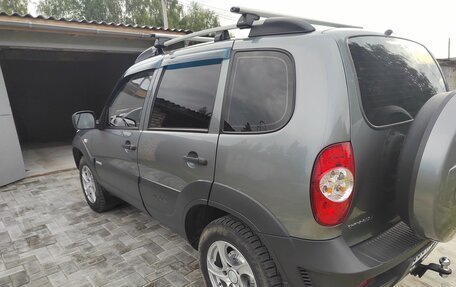 Chevrolet Niva I рестайлинг, 2014 год, 750 000 рублей, 7 фотография