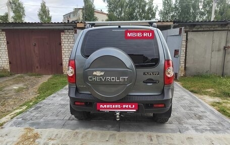 Chevrolet Niva I рестайлинг, 2014 год, 750 000 рублей, 5 фотография
