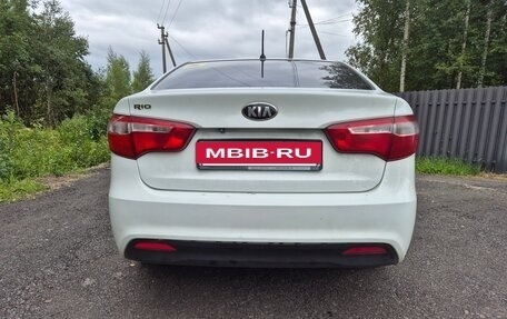 KIA Rio III рестайлинг, 2013 год, 850 000 рублей, 12 фотография