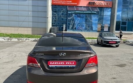 Hyundai Solaris II рестайлинг, 2015 год, 1 030 000 рублей, 8 фотография