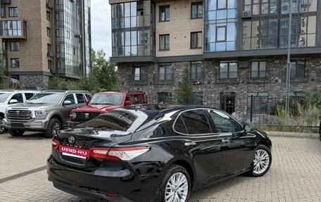 Toyota Camry, 2018 год, 2 550 000 рублей, 5 фотография