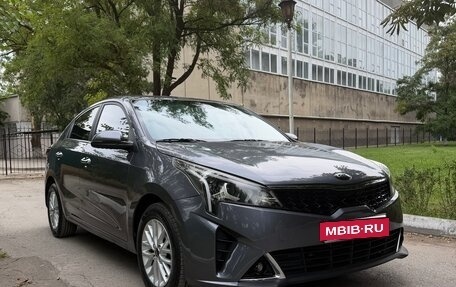 KIA Rio IV, 2021 год, 1 550 000 рублей, 3 фотография