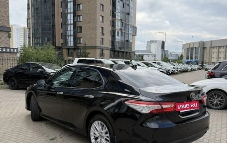 Toyota Camry, 2018 год, 2 550 000 рублей, 6 фотография