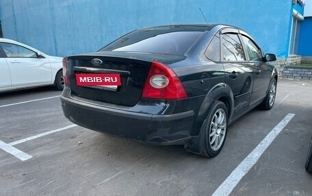 Ford Focus II рестайлинг, 2005 год, 420 000 рублей, 2 фотография