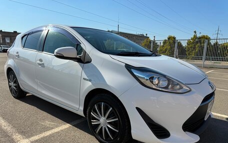 Toyota Aqua I, 2018 год, 1 110 000 рублей, 3 фотография