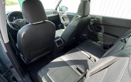 Volkswagen Tiguan II, 2019 год, 2 150 000 рублей, 6 фотография