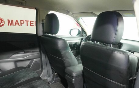 Mitsubishi Outlander III рестайлинг 3, 2012 год, 1 275 000 рублей, 11 фотография