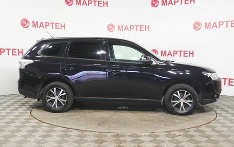Mitsubishi Outlander III рестайлинг 3, 2012 год, 1 275 000 рублей, 4 фотография