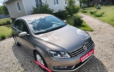 Volkswagen Passat B7, 2011 год, 1 050 000 рублей, 3 фотография