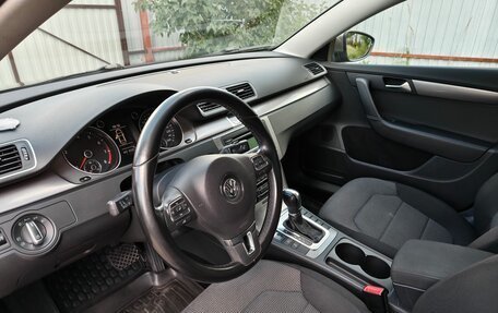 Volkswagen Passat B7, 2011 год, 1 050 000 рублей, 15 фотография