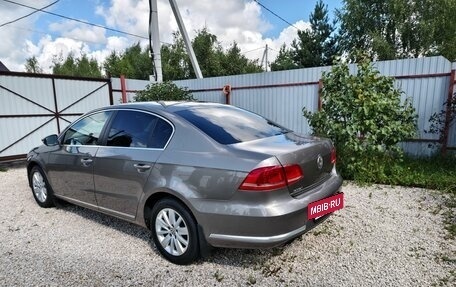 Volkswagen Passat B7, 2011 год, 1 050 000 рублей, 10 фотография