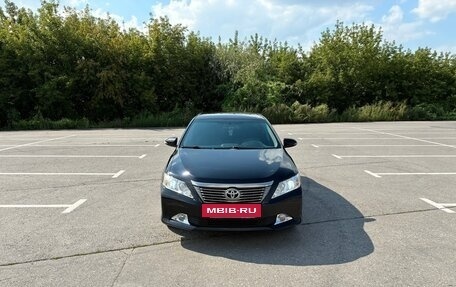 Toyota Camry, 2014 год, 1 450 000 рублей, 10 фотография