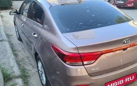 KIA Rio IV, 2018 год, 1 200 000 рублей, 4 фотография