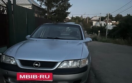 Opel Vectra B рестайлинг, 1996 год, 225 000 рублей, 2 фотография