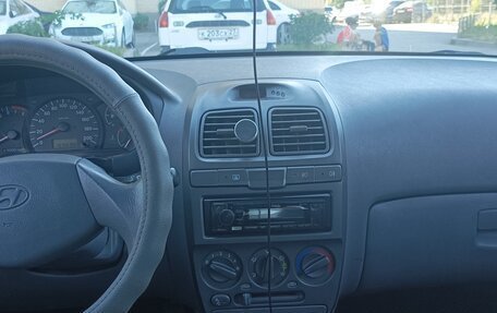 Hyundai Accent II, 2008 год, 400 000 рублей, 9 фотография